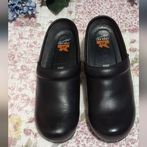 Dansko shoes for women size 38